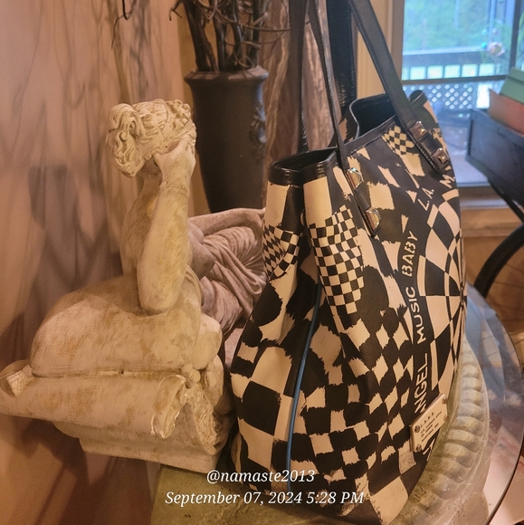 L.A.M.B Gwen Stefani Dartboard Tote Vintage Designer Celebrity Leather Canvas 25 - Picture 5 of 16